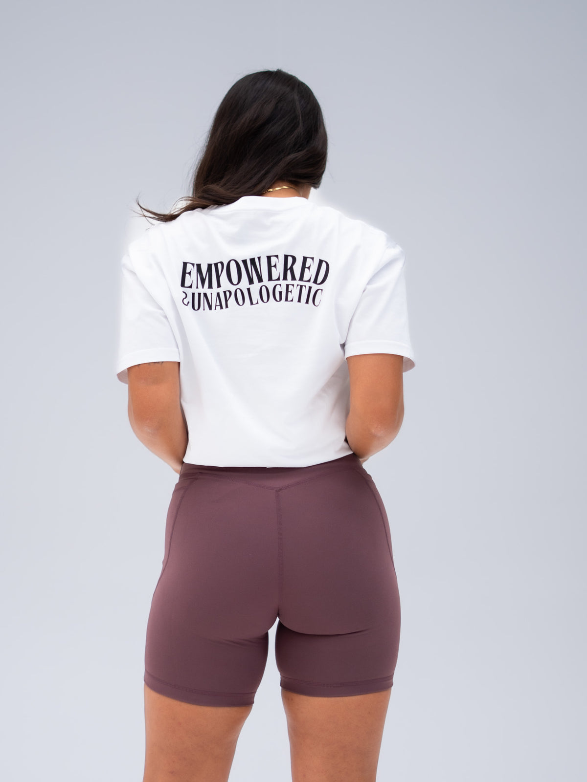 Oversized Tee 'Empowered & Unapologetic'