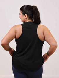 Maddie is wearing our Tank in size XC. She is AUS 16.