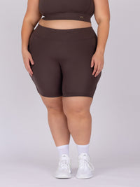 Kaleena is wearing our Shorts in size 4XC. She is AUS 22-24.