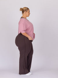 Kaleena is wearing our Tee in size XC. She is AUS 22-24.