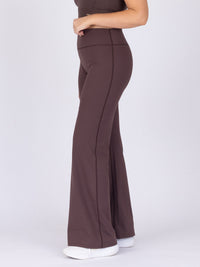 Straight Leg Legging