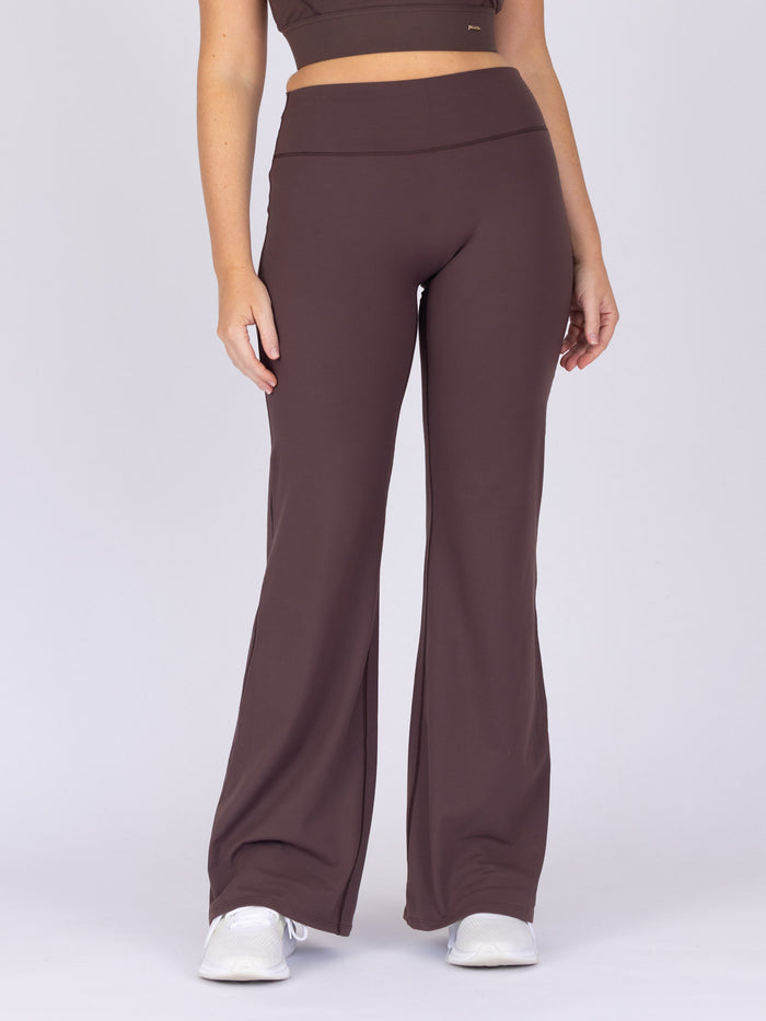 Straight Leg Legging