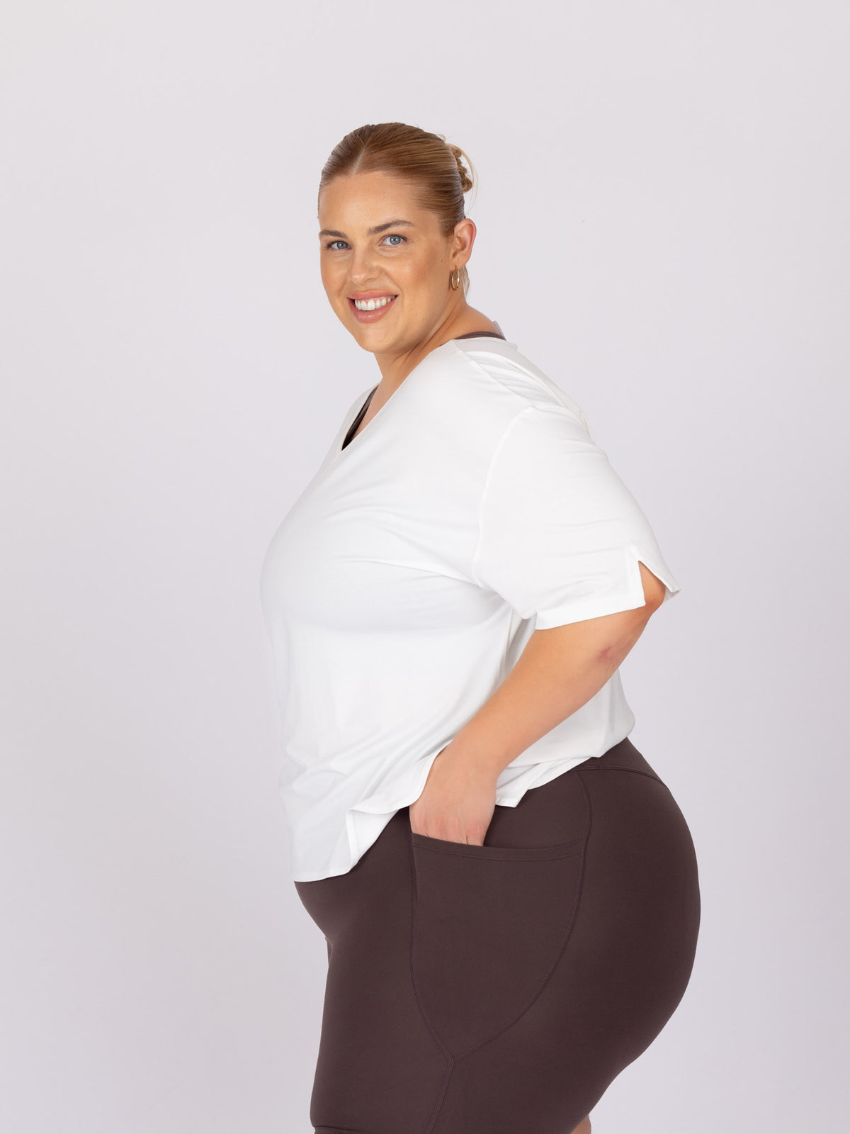 Kaleena is wearing our Tee in size XC. She is AUS 22-24.