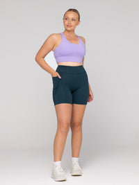 Brooke is wearing our Bra in size M (A - DD) and our Shorts in size M. She is AUS 12 and 172cm tall.