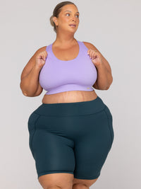 Shae is wearing our Shorts in size 3XC. She is AUS 22-24 and 167cm tall.