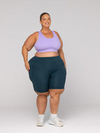 Shae is wearing our Shorts in size 3XC. She is AUS 22-24 and 167cm tall.