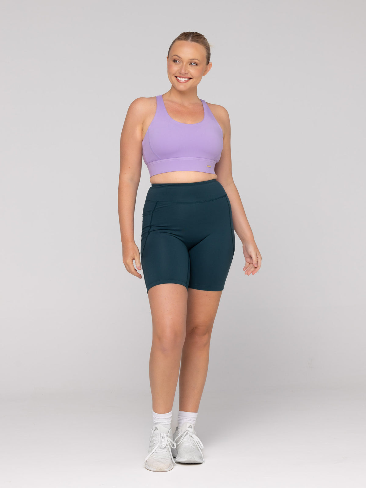 Brooke is wearing our Bra in size M (A - DD) and our Shorts in size M. She is AUS 12 and 172cm tall.