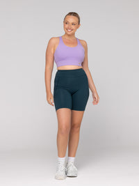 Brooke is wearing our Bra in size M (A - DD) and our Shorts in size M. She is AUS 12 and 172cm tall.